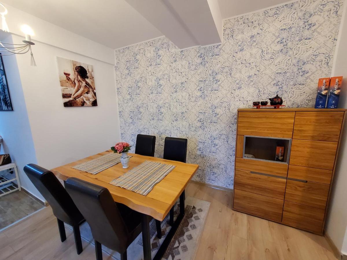 בוקרשט Morii Lake Apartment מראה חיצוני תמונה